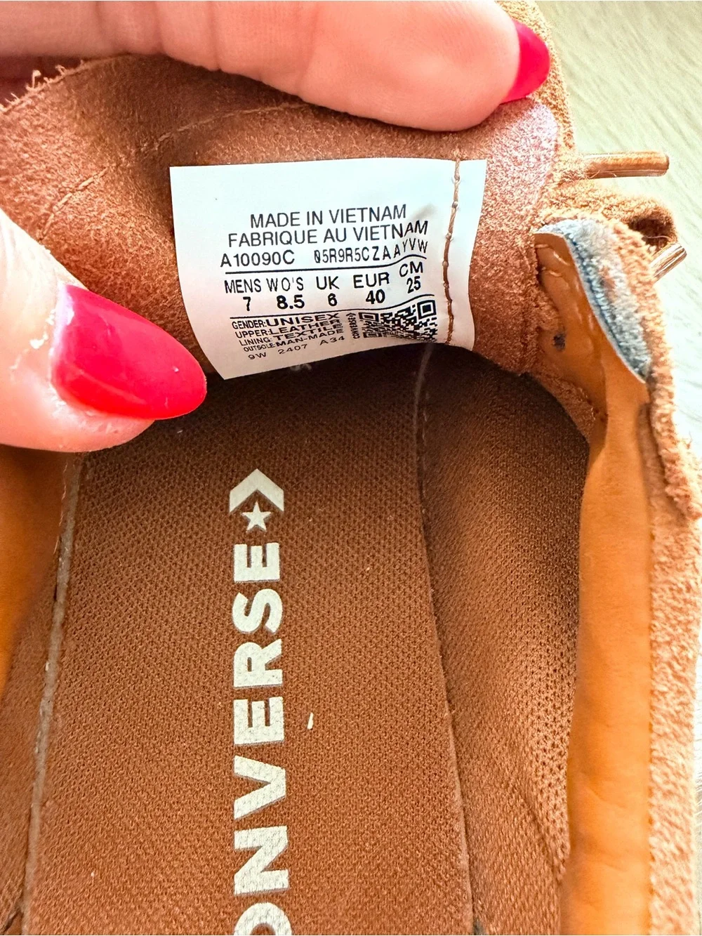 Converse Women’s. Platform Suede Sneakers - Rust Brown - Picture 5 of 6